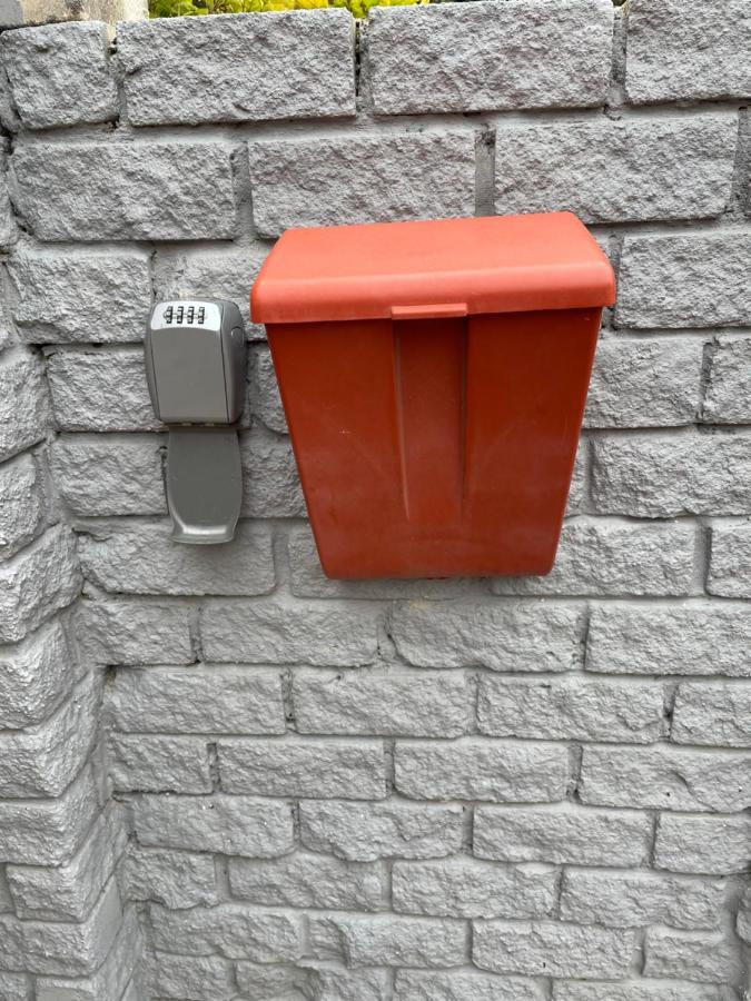 Naurolukki #1 *